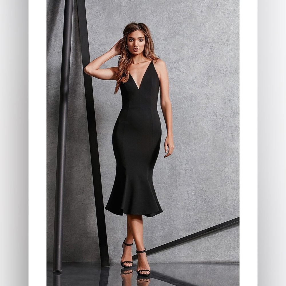 New with Tags, Dress the Population Isabelle Crepe Mermaid Dress, Black, Small